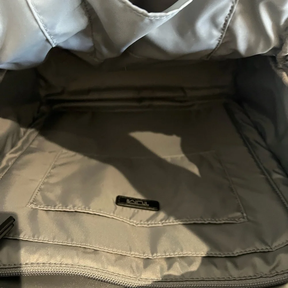 Tumi backpack - Picture 3 of 4